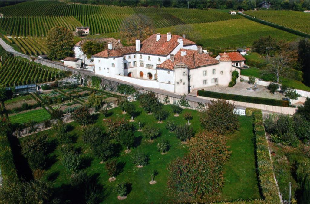 Готель Chateau Le Rosey Ньйон Екстер'єр фото