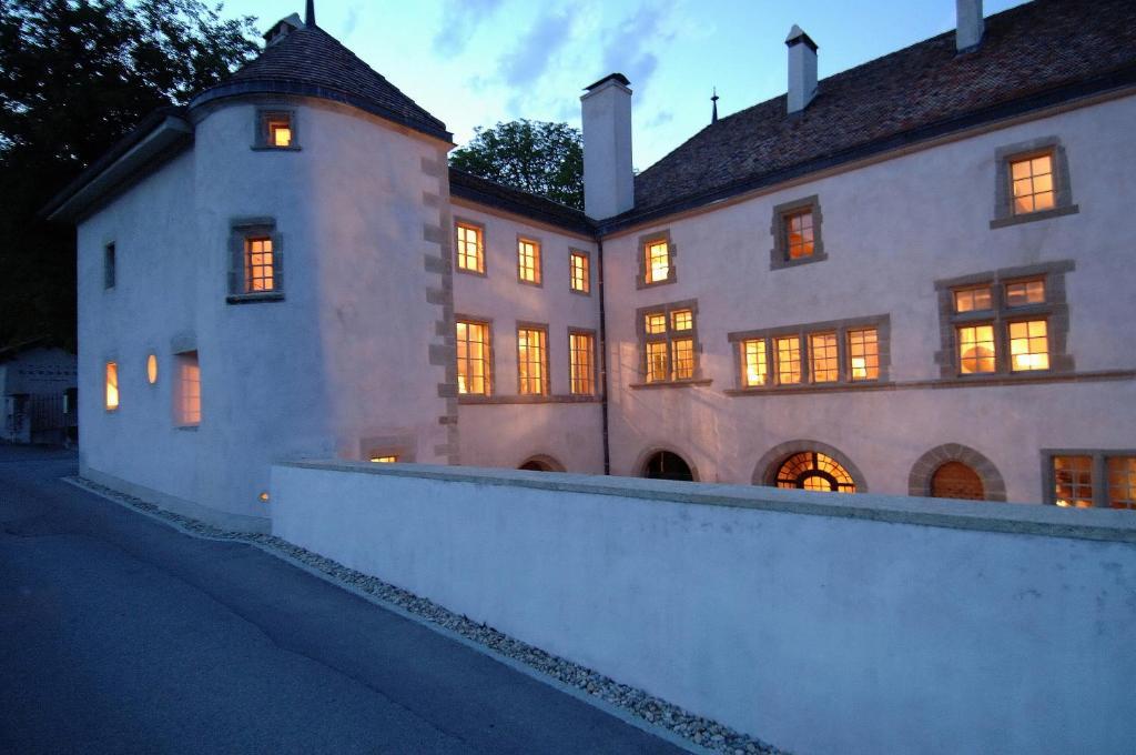Готель Chateau Le Rosey Ньйон Екстер'єр фото